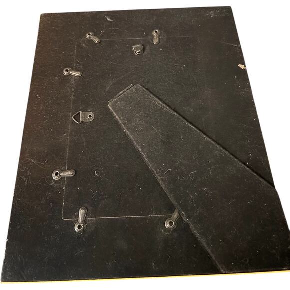 Pier 1 Imports Country Wood Yellow Frame Metal Flower Holds 5x7 Picture - Picture 4 of 4